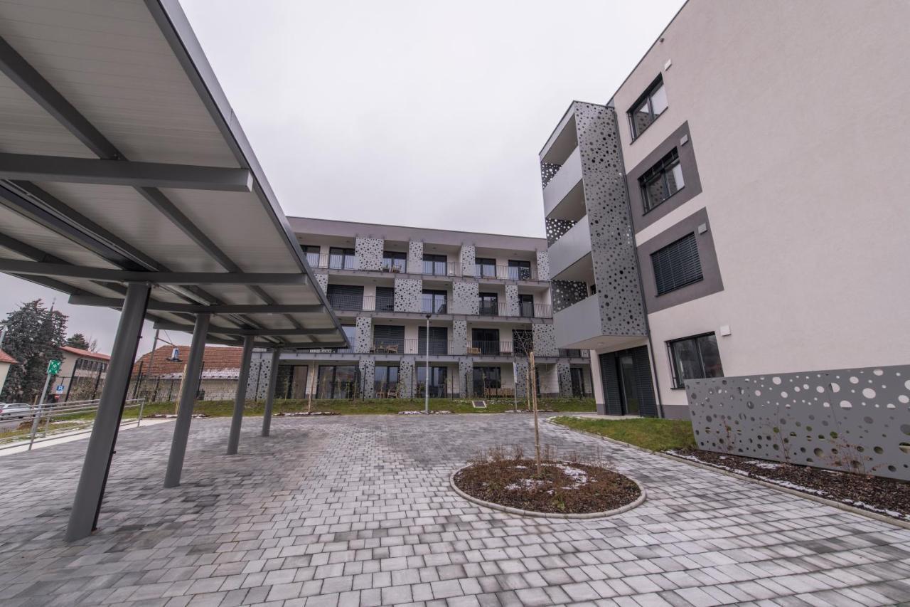 Apartmaji Harpf Slovenj Gradec Bagian luar foto