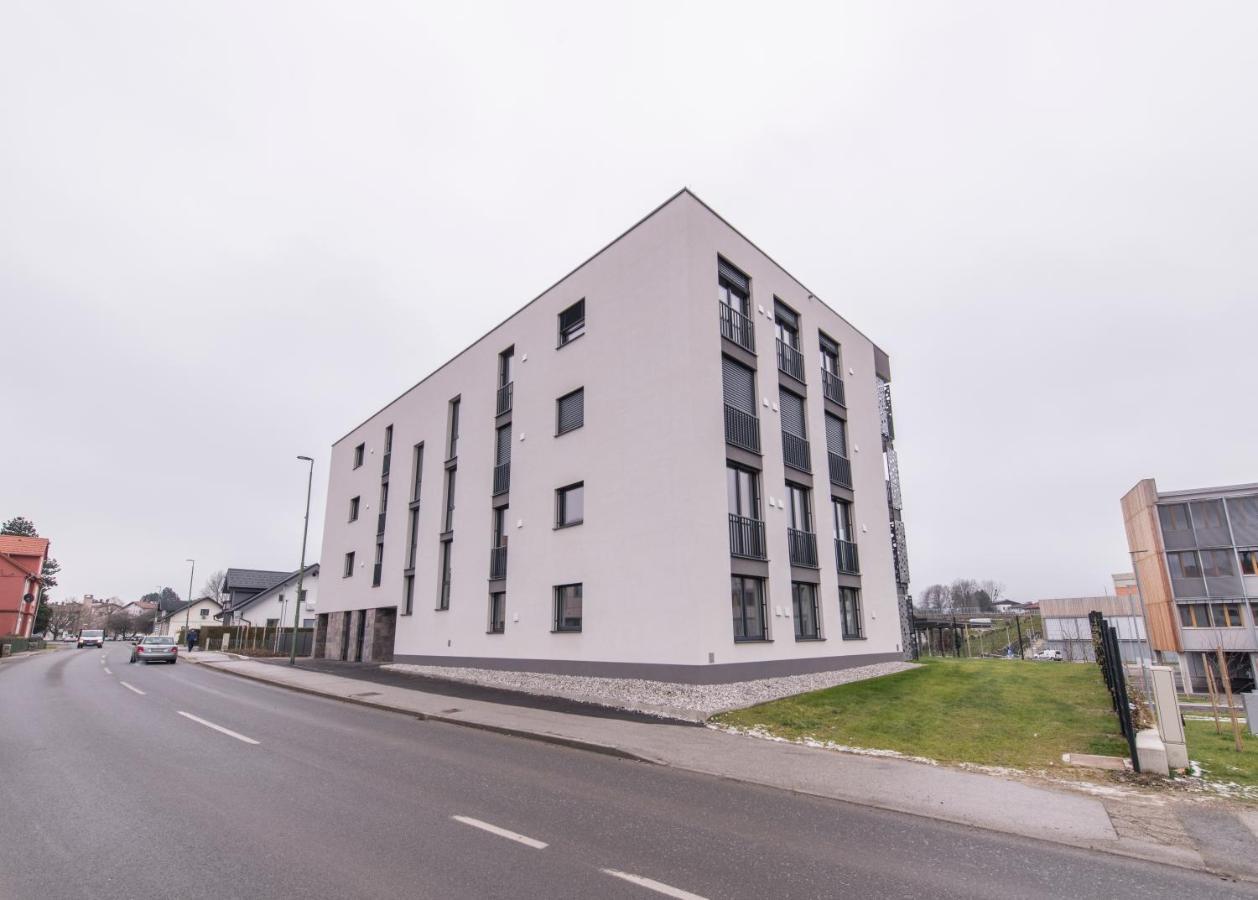 Apartmaji Harpf Slovenj Gradec Bagian luar foto
